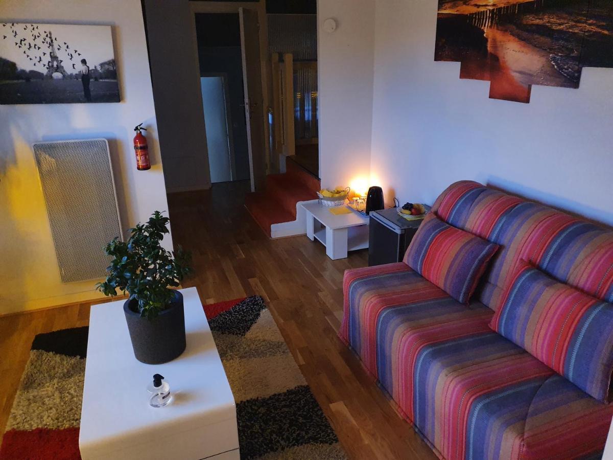 Joelle Et Hans B&B Hopital-Camfrout Dış mekan fotoğraf